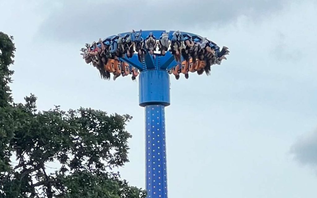 AtmosFEAR ride