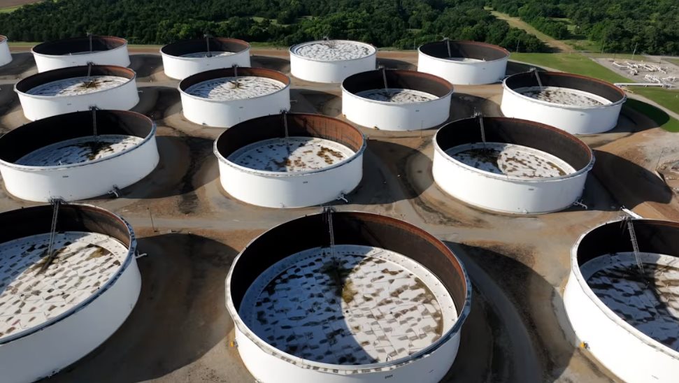 Tanks in Cushing