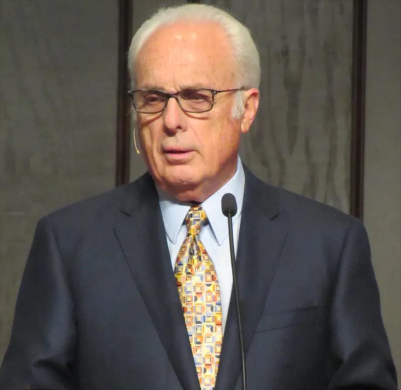 John MacArthur